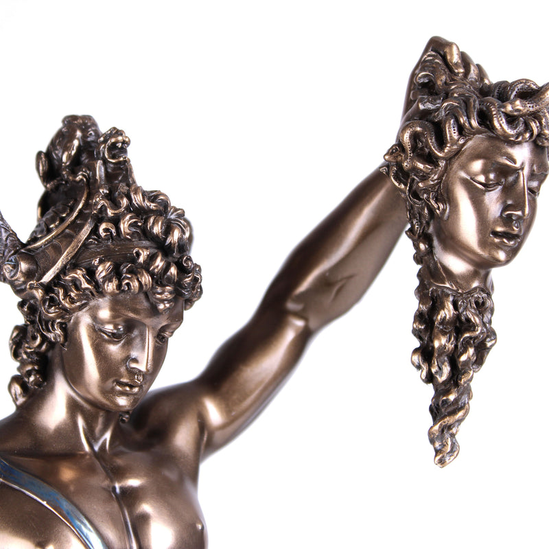Perszeusz Gorgó Medúza fejével Szobor (Hidegen öntött bronz)