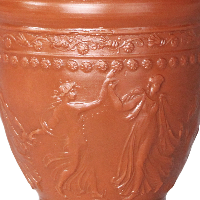 Római kupa táncos jelenettel az oldalán